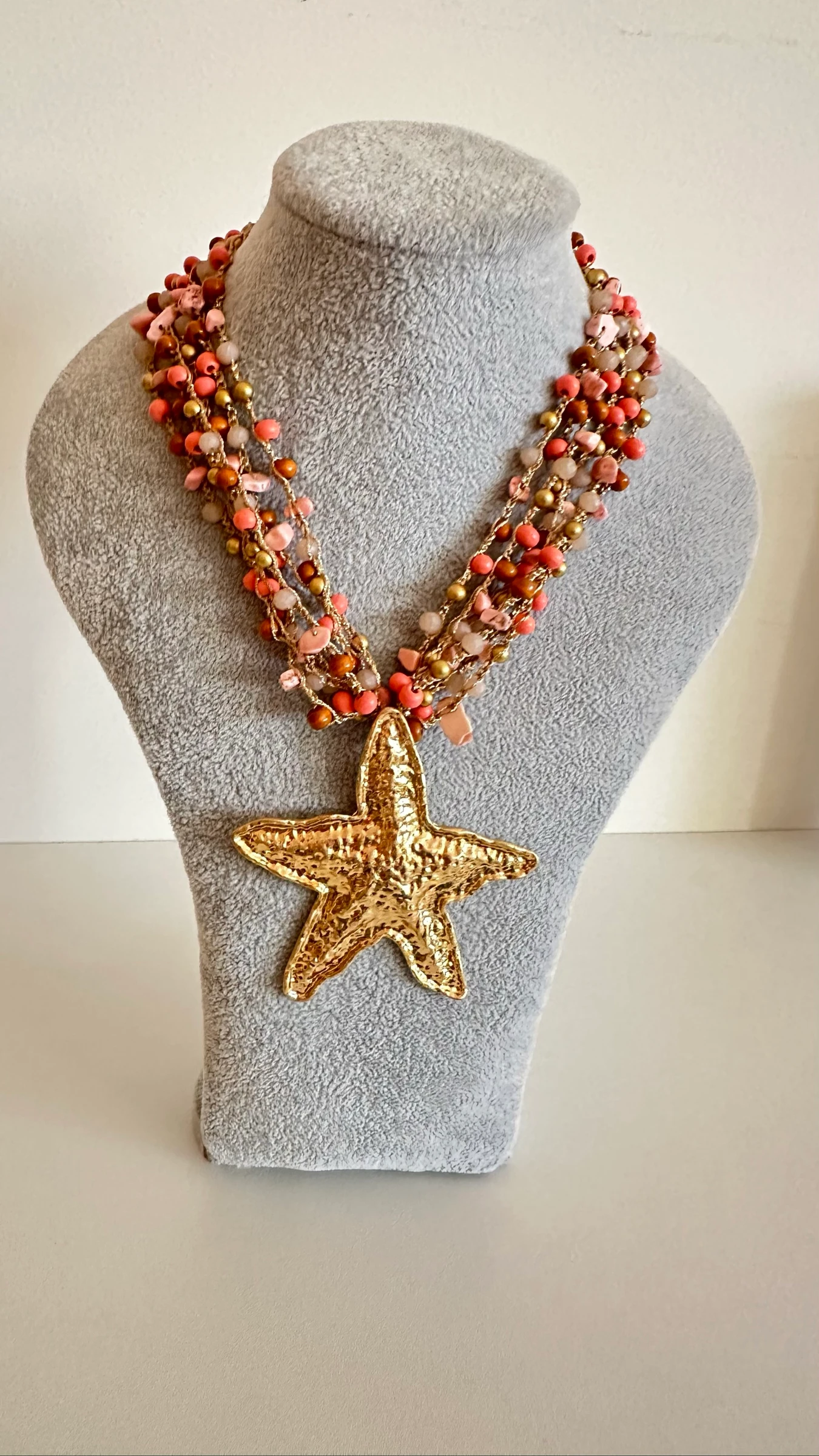 Colar com estrela 